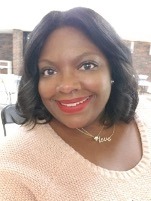 Mia Crumpton headshot